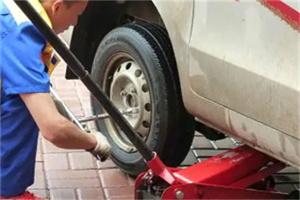 铁岭附近拖车24小时服务热线电话